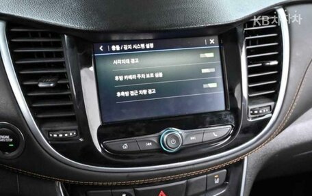 Chevrolet Trax, 2022 год, 1 100 000 рублей, 16 фотография