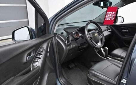 Chevrolet Trax, 2022 год, 1 100 000 рублей, 10 фотография