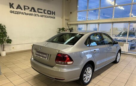 Volkswagen Polo VI (EU Market), 2018 год, 1 250 000 рублей, 2 фотография
