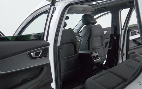 Chery Tiggo 7 Pro, 2022 год, 1 835 000 рублей, 13 фотография