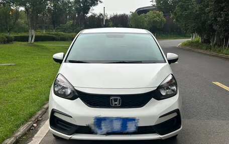 Honda Fit, 2021 год, 1 200 000 рублей, 2 фотография