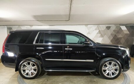 Cadillac Escalade IV, 2018 год, 5 589 000 рублей, 6 фотография