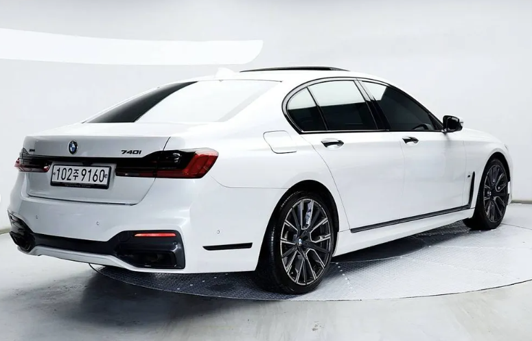 BMW 7 серия G11-G12, 2019 год, 6 505 000 рублей, 2 фотография