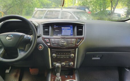 Nissan Pathfinder, 2014 год, 1 450 000 рублей, 10 фотография