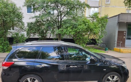 Nissan Pathfinder, 2014 год, 1 450 000 рублей, 14 фотография