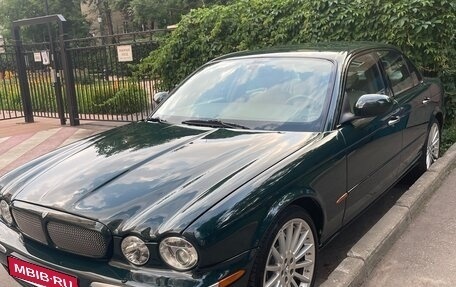 Jaguar XJR III (X350), 2003 год, 2 500 000 рублей, 2 фотография