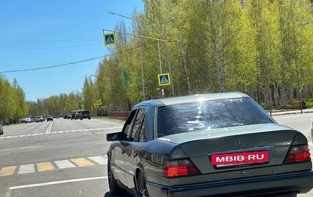 Mercedes-Benz E-Класс, 1992 год, 190 000 рублей, 6 фотография