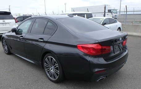 BMW 5 серия, 2018 год, 2 995 000 рублей, 2 фотография