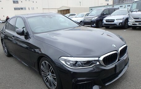 BMW 5 серия, 2018 год, 2 995 000 рублей, 6 фотография