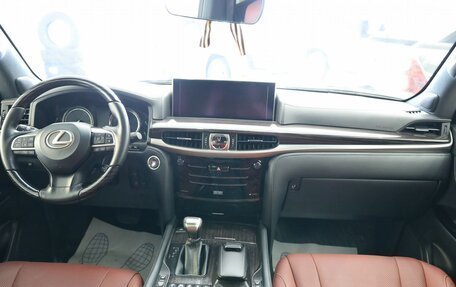 Lexus LX III, 2020 год, 12 000 000 рублей, 18 фотография