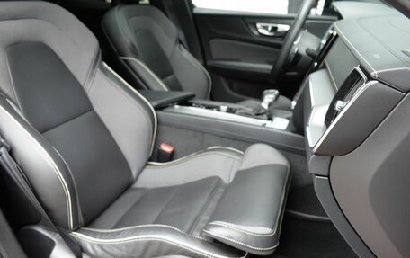 Volvo S60 III, 2019 год, 2 990 000 рублей, 36 фотография