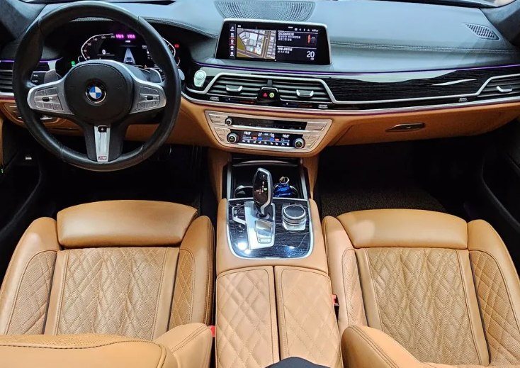 BMW 7 серия G11-G12 рестайлинг, 2020 год, 6 940 000 рублей, 7 фотография