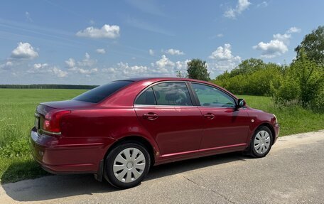 Toyota Avensis III рестайлинг, 2005 год, 555 000 рублей, 7 фотография