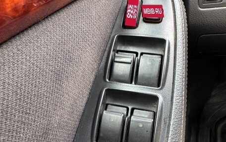 Toyota Avensis III рестайлинг, 2005 год, 555 000 рублей, 14 фотография