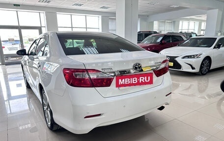 Toyota Camry, 2012 год, 1 600 000 рублей, 6 фотография