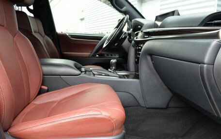 Lexus LX III, 2019 год, 7 890 000 рублей, 33 фотография