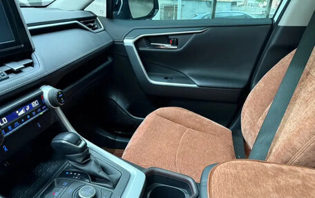 Toyota RAV4, 2022 год, 2 090 999 рублей, 12 фотография