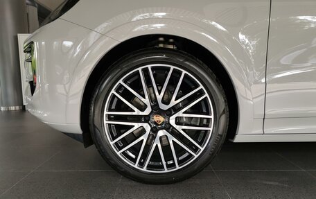 Porsche Cayenne III, 2024 год, 20 890 000 рублей, 7 фотография