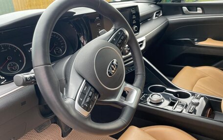 KIA K5, 2020 год, 2 750 000 рублей, 10 фотография
