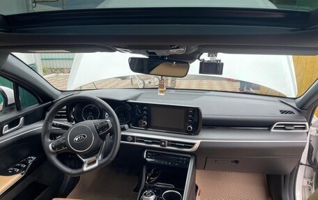 KIA K5, 2020 год, 2 750 000 рублей, 9 фотография
