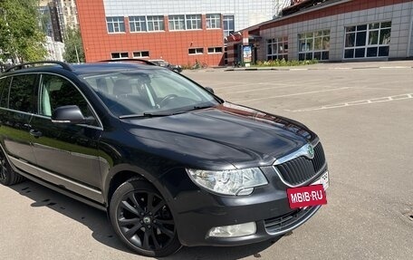 Skoda Superb III рестайлинг, 2012 год, 1 050 000 рублей, 8 фотография