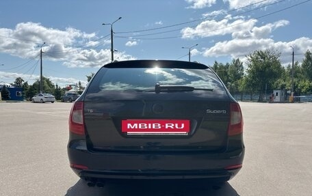 Skoda Superb III рестайлинг, 2012 год, 1 050 000 рублей, 5 фотография