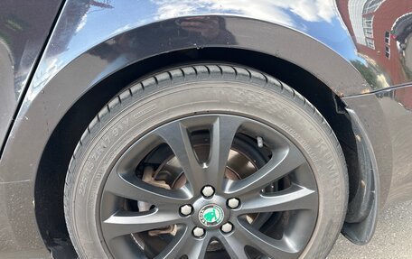 Skoda Superb III рестайлинг, 2012 год, 1 050 000 рублей, 12 фотография
