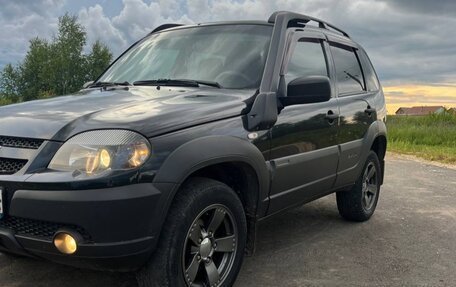 Chevrolet Niva I рестайлинг, 2019 год, 950 000 рублей, 4 фотография