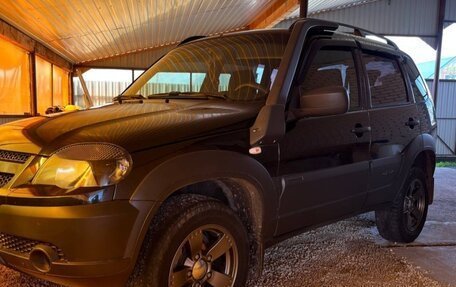 Chevrolet Niva I рестайлинг, 2019 год, 950 000 рублей, 2 фотография