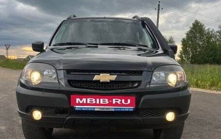 Chevrolet Niva I рестайлинг, 2019 год, 950 000 рублей, 3 фотография