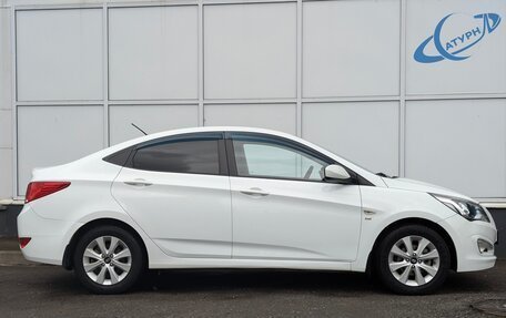 Hyundai Solaris II рестайлинг, 2016 год, 990 000 рублей, 4 фотография