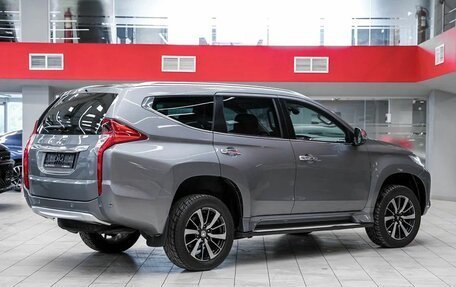 Mitsubishi Pajero Sport III рестайлинг, 2016 год, 2 149 000 рублей, 4 фотография