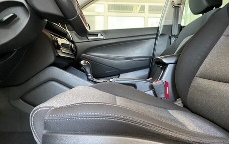 Hyundai Tucson III, 2019 год, 2 299 999 рублей, 12 фотография