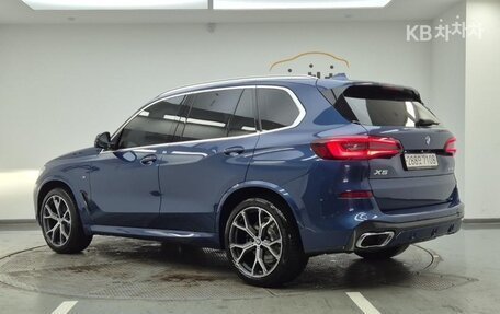 BMW X5, 2021 год, 6 061 030 рублей, 3 фотография