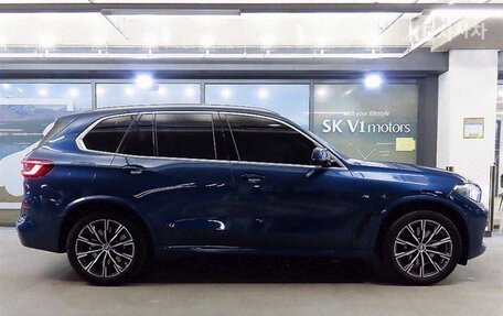 BMW X5, 2021 год, 6 801 030 рублей, 3 фотография