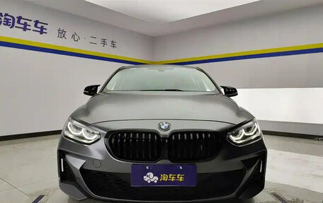 BMW 1 серия, 2022 год, 2 фотография