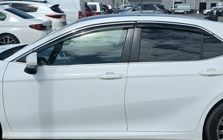 Toyota Camry, 2019 год, 1 700 000 рублей, 7 фотография