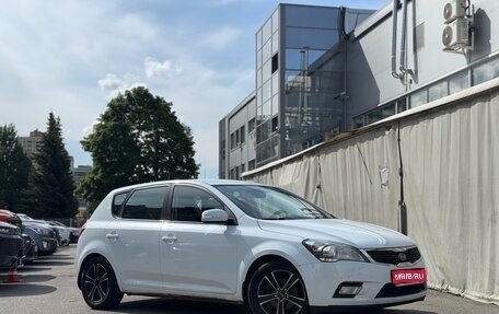 KIA cee'd I рестайлинг, 2010 год, 649 000 рублей, 1 фотография