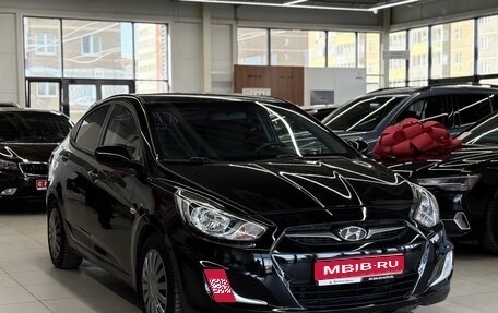 Hyundai Solaris II рестайлинг, 2011 год, 635 000 рублей, 1 фотография