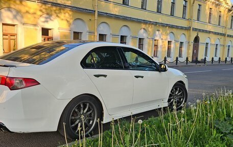Honda Accord VIII рестайлинг, 2008 год, 990 000 рублей, 4 фотография
