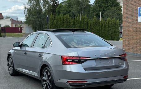 Skoda Superb III рестайлинг, 2024 год, 3 550 000 рублей, 5 фотография
