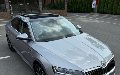 Skoda Superb III рестайлинг, 2024 год, 3 550 000 рублей, 10 фотография