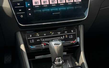 Skoda Superb III рестайлинг, 2024 год, 3 550 000 рублей, 24 фотография