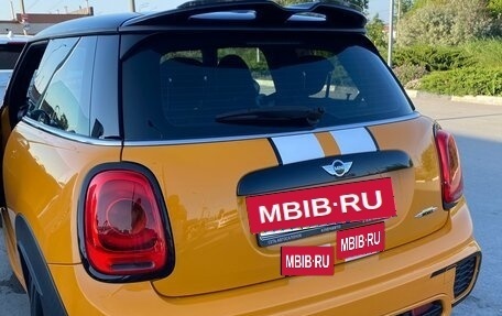 MINI Hatch, 2015 год, 2 300 000 рублей, 2 фотография