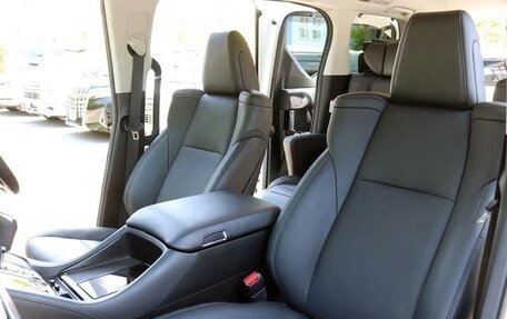 Toyota Alphard III, 2021 год, 3 480 000 рублей, 20 фотография