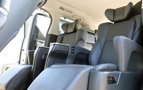 Toyota Alphard III, 2021 год, 3 480 000 рублей, 29 фотография