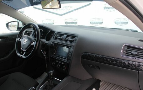 Volkswagen Jetta VI, 2016 год, 1 399 000 рублей, 13 фотография