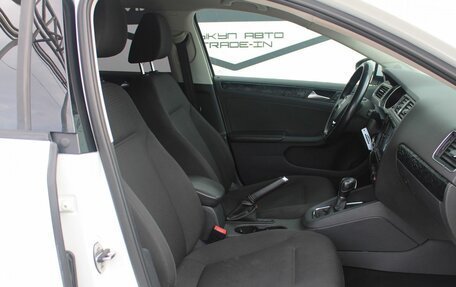 Volkswagen Jetta VI, 2016 год, 1 399 000 рублей, 16 фотография