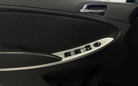 Hyundai Solaris II рестайлинг, 2011 год, 635 000 рублей, 14 фотография