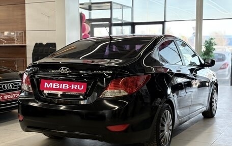 Hyundai Solaris II рестайлинг, 2011 год, 635 000 рублей, 8 фотография